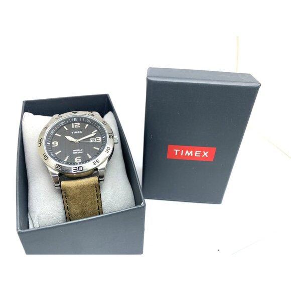 Timex Men's Watch T2N697 Quartz Indiglo Black Dial Leather Band 42mm - Picture 3 of 15